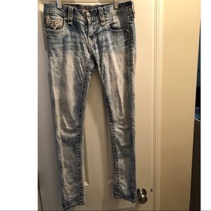Size 27R acid light wash jeans
